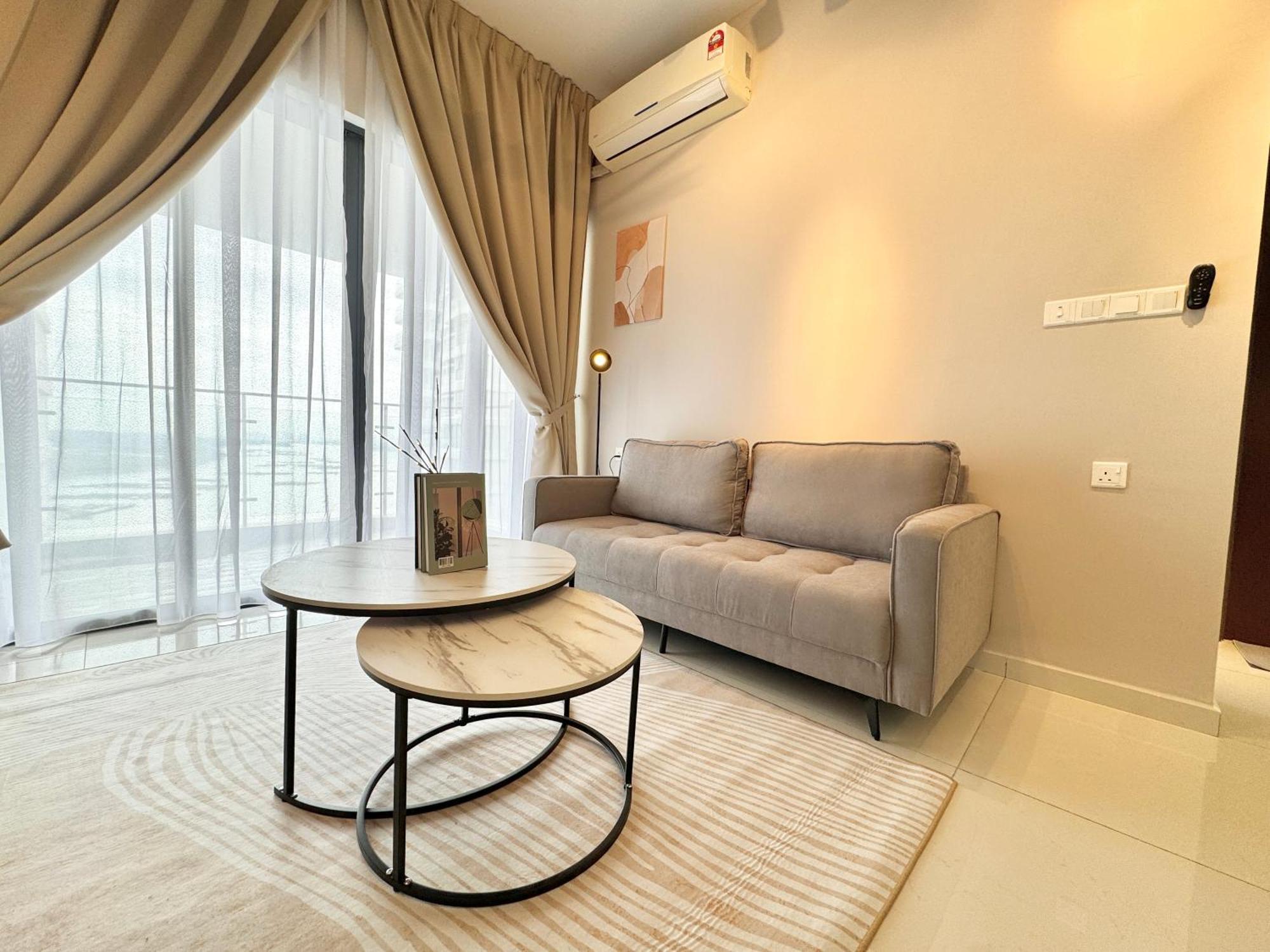Kingsbay Danga Bay Country Garden By Luxecocoo Ck Apartemen
