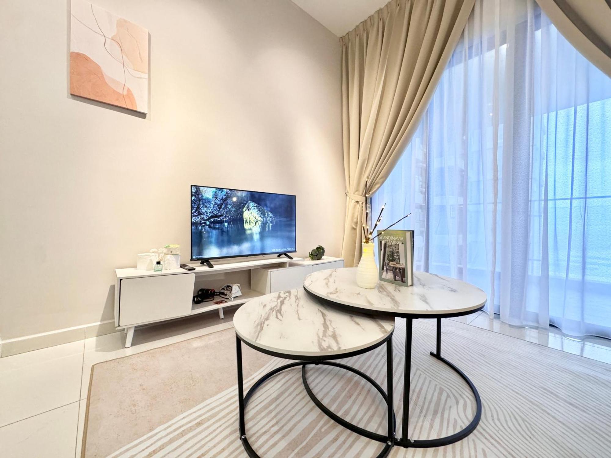 Apartemen Kingsbay Danga Bay Country Garden By Luxecocoo Ck