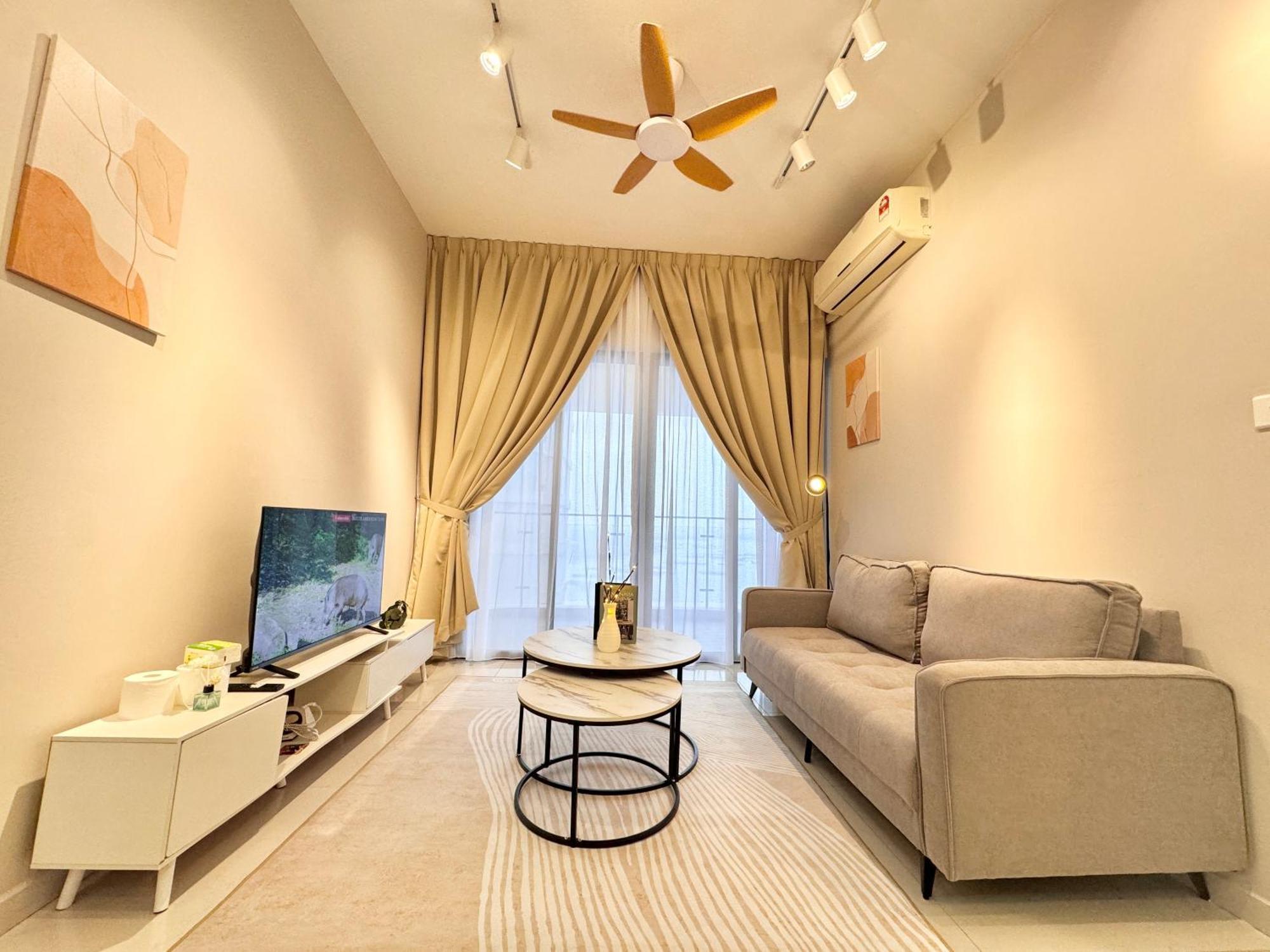 Apartemen Kingsbay Danga Bay Country Garden By Luxecocoo Ck *
